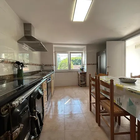 Casa Carmen E Do Hilario *